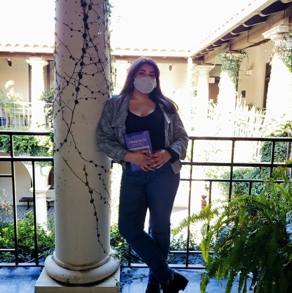 lorialfaro
